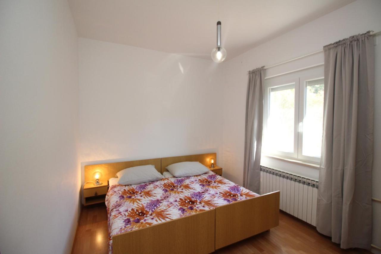 Apartments Vesna Пунат Екстер'єр фото